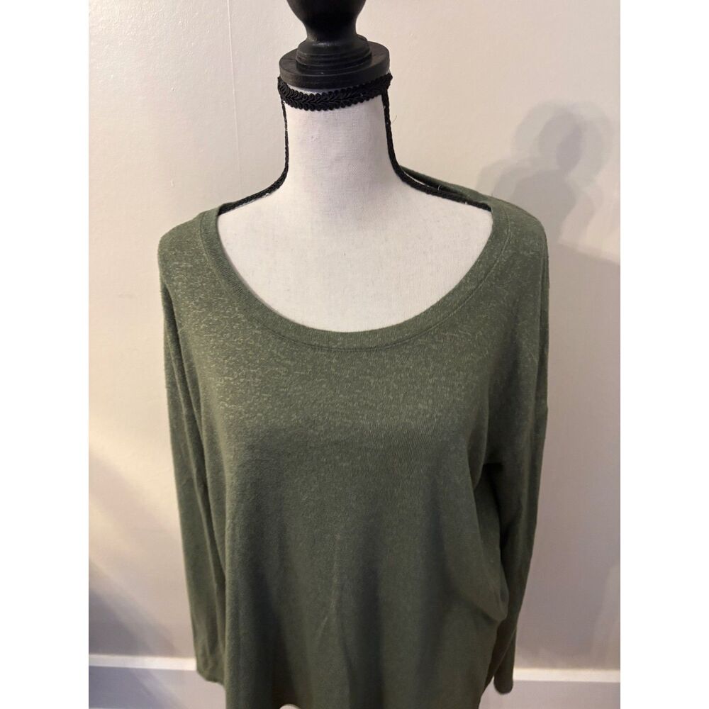 DIP Eco-Friendly Olive Green Long Sleeve Scoop Neck Tunic Top Size Medium